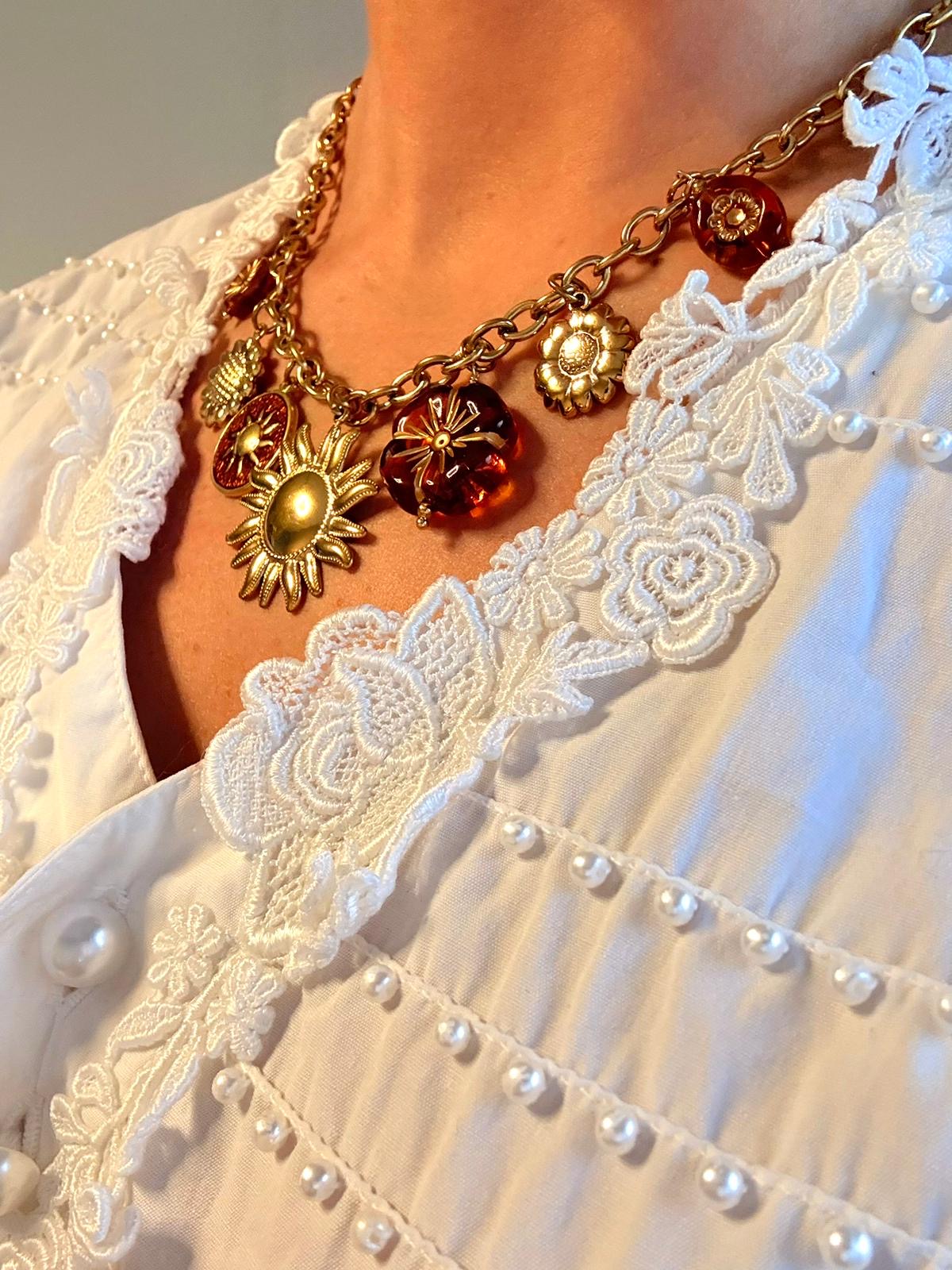 Collier Autona