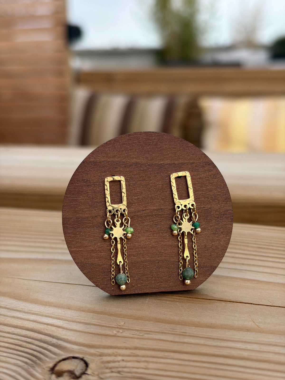 Boucles d’oreilles pierre verte