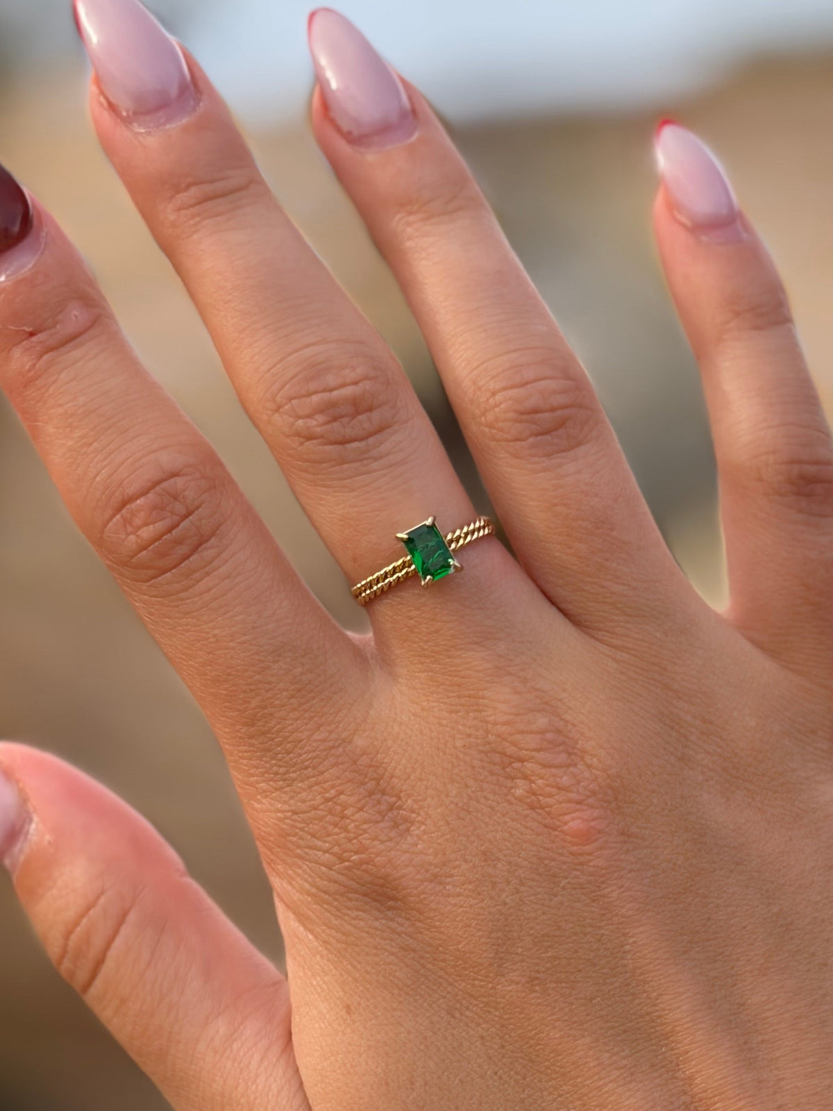 Bague ajustable verte doré