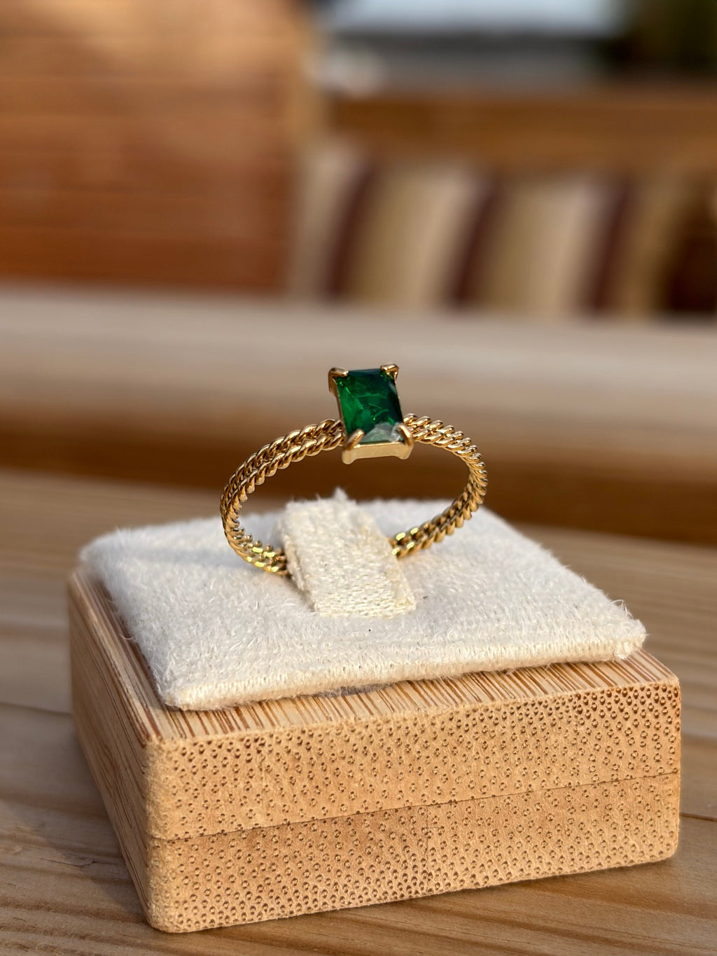 Bague ajustable verte doré